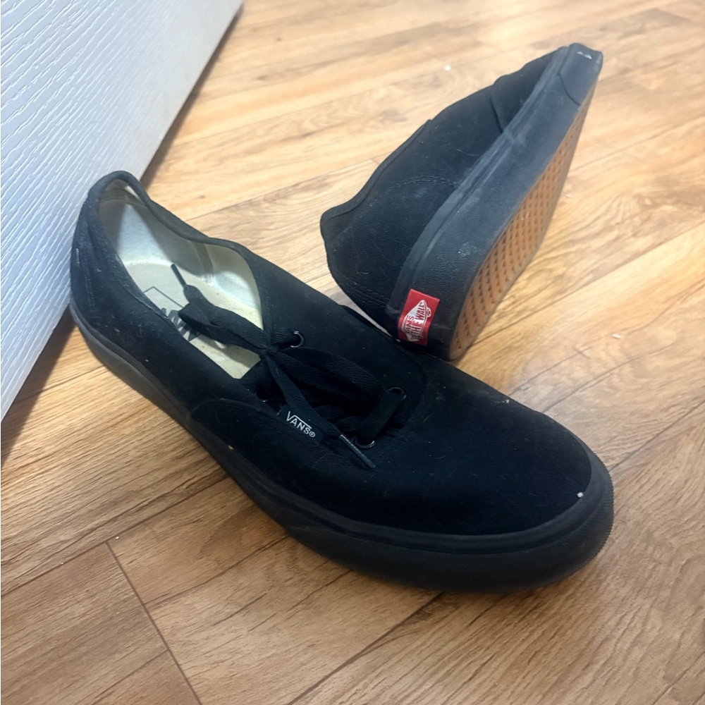 Vans Men's Black Sneakers Size 11